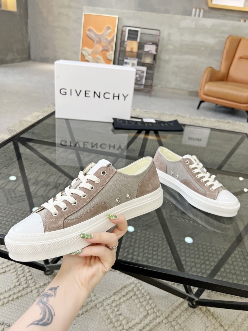 Givenchy Sneakers